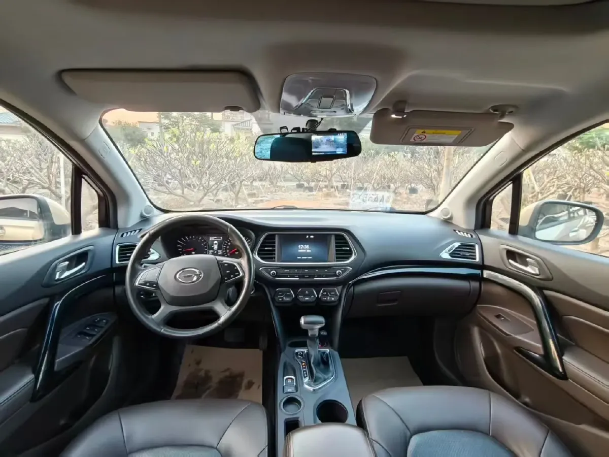 2017 GAC Trumpchi GS4 1.5T 152HP L4 6AT,autocango,china used car exporter,china ev exporter,chinese used car exporter,chinese used ev exporter