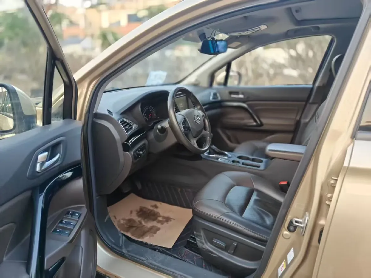 2017 GAC Trumpchi GS4 1.5T 152HP L4 6AT,autocango,china used car exporter,china ev exporter,chinese used car exporter,chinese used ev exporter