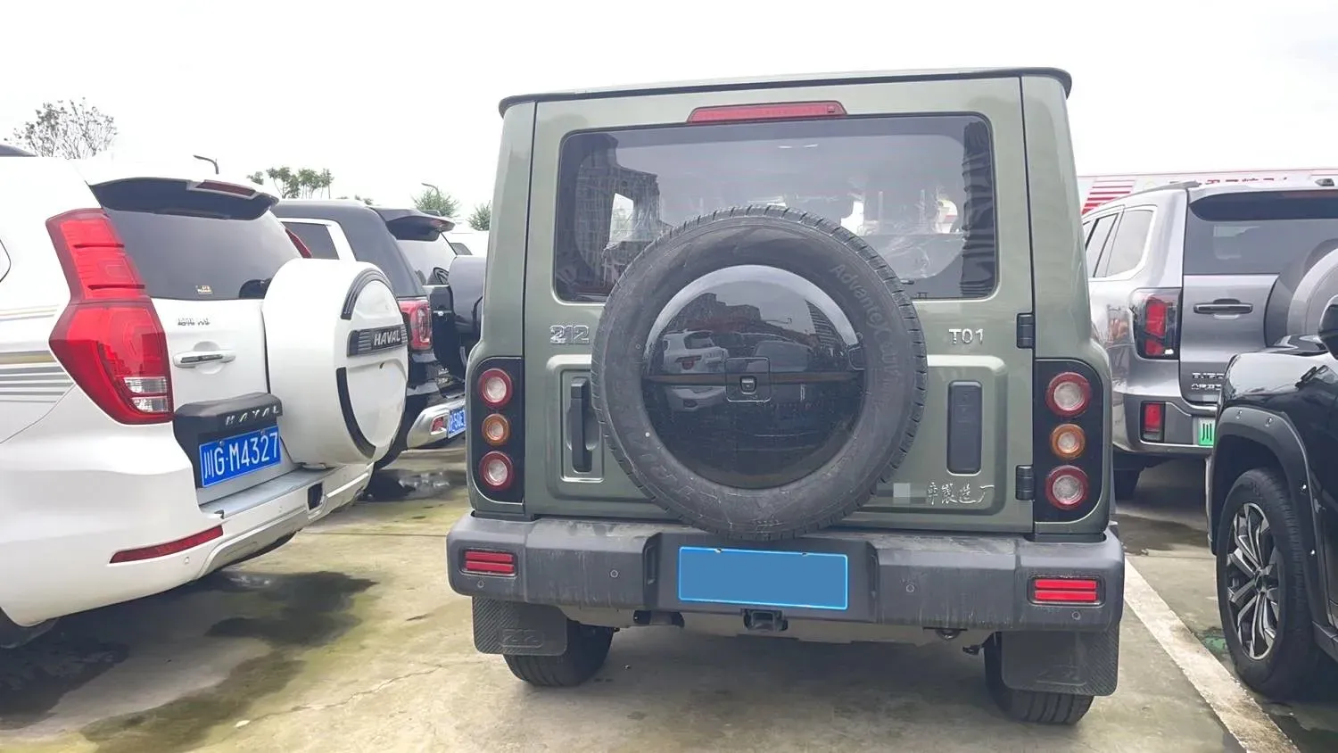 2024 212 212 T01 2.0T 252HP L4 8AT,autocango,china used car exporter,china ev exporter,chinese used car exporter,chinese used ev exporter