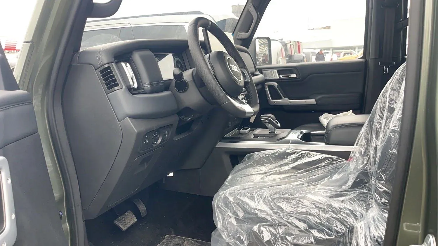 2024 212 212 T01 2.0T 252HP L4 8AT,autocango,china used car exporter,china ev exporter,chinese used car exporter,chinese used ev exporter