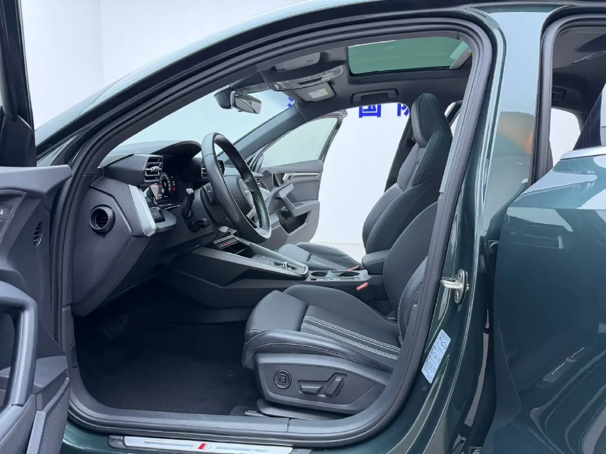 2022 Audi A3 1.4T 150HP L4 7DCT,autocango,china used car exporter,china ev exporter,chinese used car exporter,chinese used ev exporter