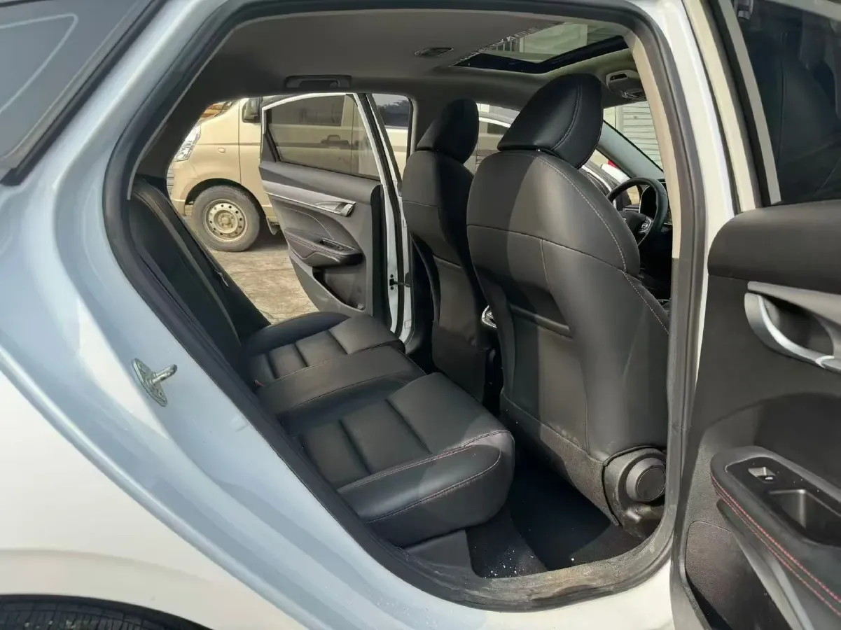 2020 Geely Binray 1.0T 133HP L3 6DCT,autocango,china used car exporter,china ev exporter,chinese used car exporter,chinese used ev exporter