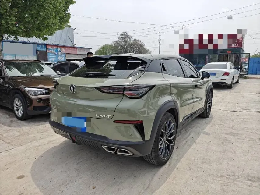 2022 ChangAn UNI-T 1.5T 188HP L4 7DCT,autocango,china used car exporter,china ev exporter,chinese used car exporter,chinese used ev exporter