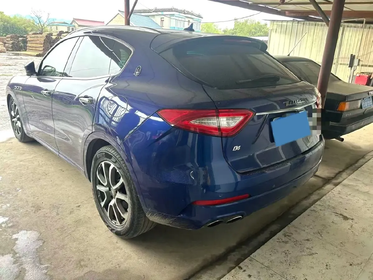 2018 Maserati Levante 3.0T 350HP V6 8AT,autocango,china used car exporter,china ev exporter,chinese used car exporter,chinese used ev exporter