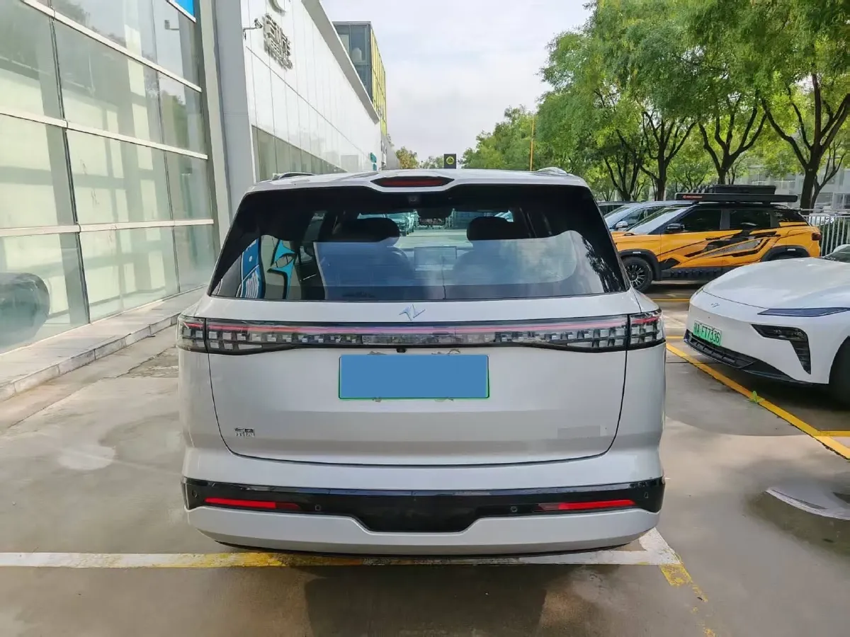 2024 DongFeng eπ eπ008 1.5T 147HP L4 REEV 34.32KWH,autocango,china used car exporter,china ev exporter,chinese used car exporter,chinese used ev exporter