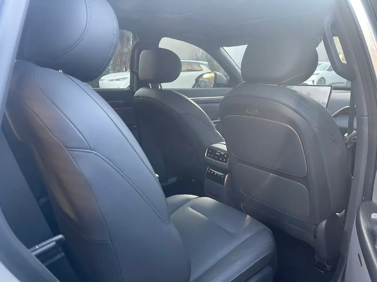 2024 DongFeng eπ eπ008 1.5T 147HP L4 REEV 34.32KWH,autocango,china used car exporter,china ev exporter,chinese used car exporter,chinese used ev exporter