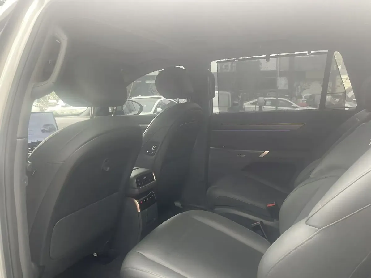 2024 DongFeng eπ eπ008 1.5T 147HP L4 REEV 34.32KWH,autocango,china used car exporter,china ev exporter,chinese used car exporter,chinese used ev exporter