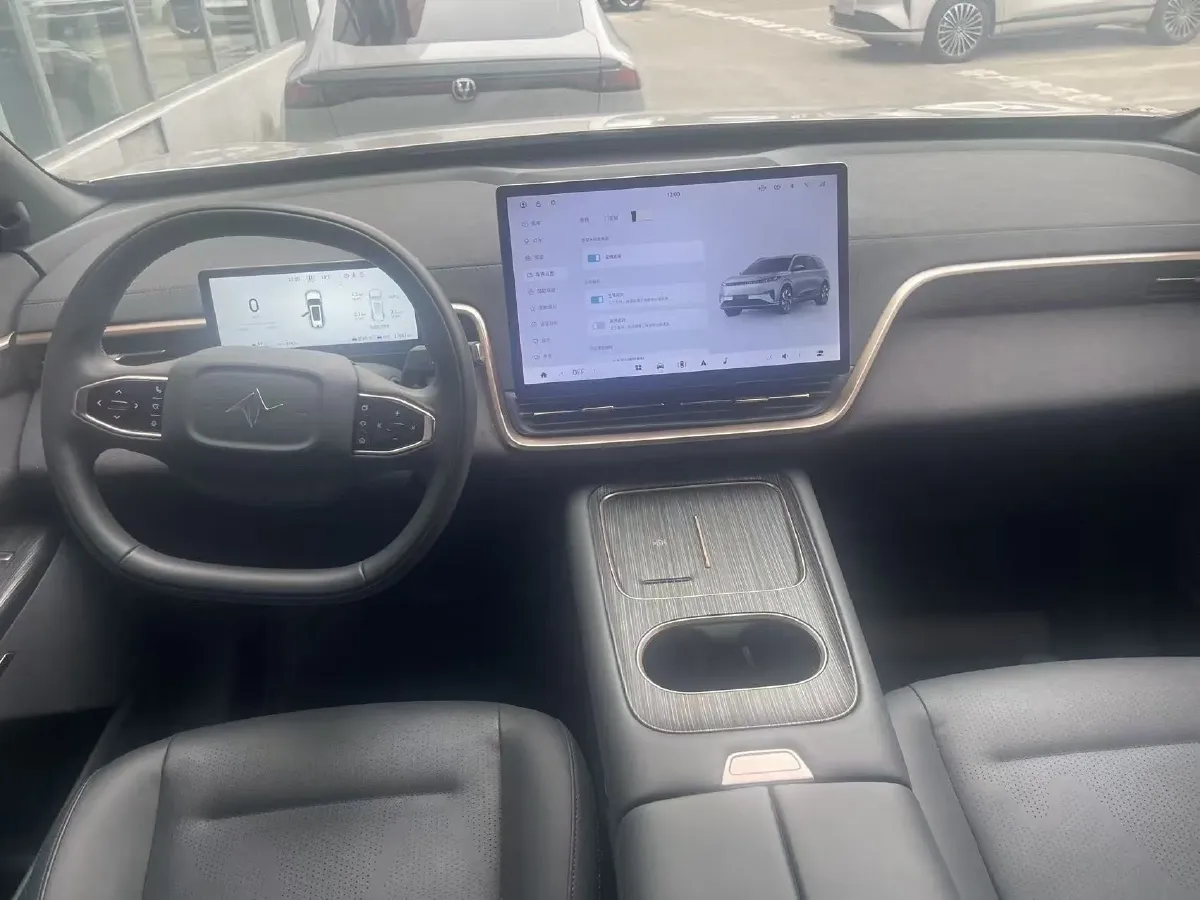 2024 DongFeng eπ eπ008 1.5T 147HP L4 REEV 34.32KWH,autocango,china used car exporter,china ev exporter,chinese used car exporter,chinese used ev exporter