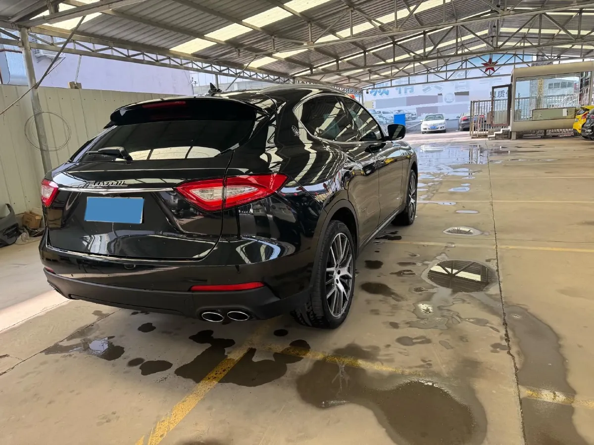 2018 Maserati Levante 3.0T 350HP V6 8AT,autocango,china used car exporter,china ev exporter,chinese used car exporter,chinese used ev exporter