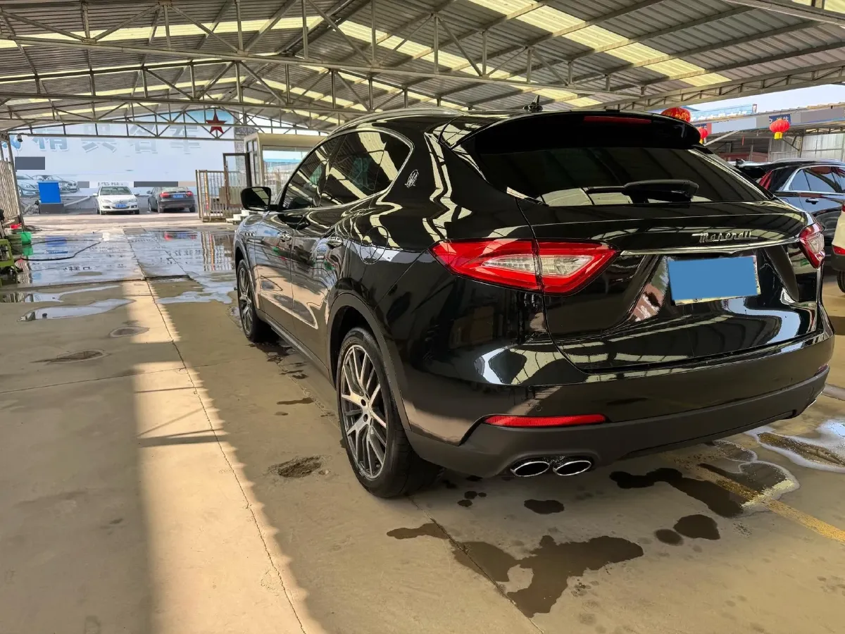 2018 Maserati Levante 3.0T 350HP V6 8AT,autocango,china used car exporter,china ev exporter,chinese used car exporter,chinese used ev exporter