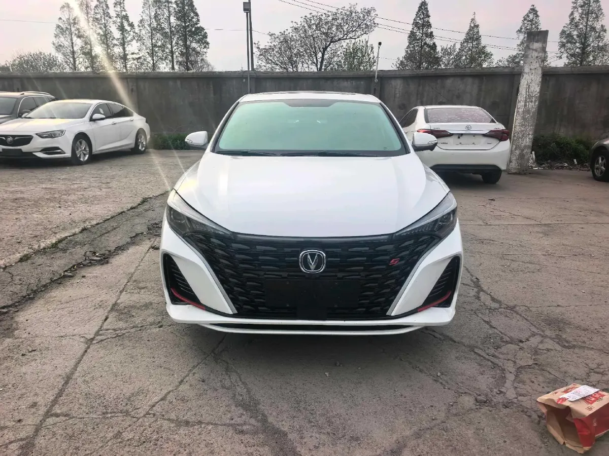 2024 ChangAn Eado 1.4T 160HP L4 7DCT,autocango,china used car exporter,china ev exporter,chinese used car exporter,chinese used ev exporter