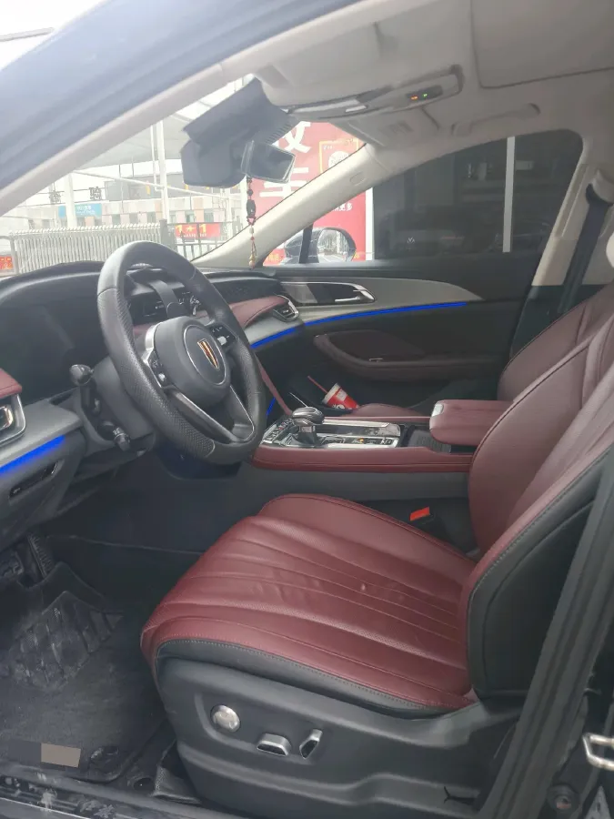 2024 HongQi H5 2.0T 224HP L4 8AT,autocango,china used car exporter,china ev exporter,chinese used car exporter,chinese used ev exporter