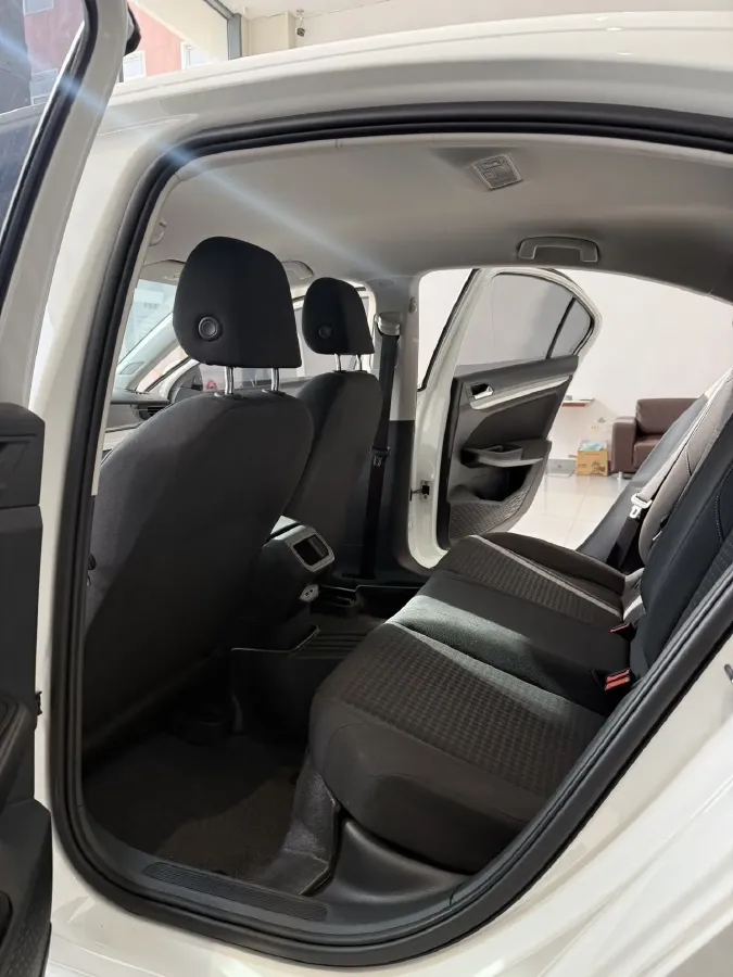 2021 Volkswagen Bora 1.5L 113HP L4 6AT,autocango,china used car exporter,china ev exporter,chinese used car exporter,chinese used ev exporter