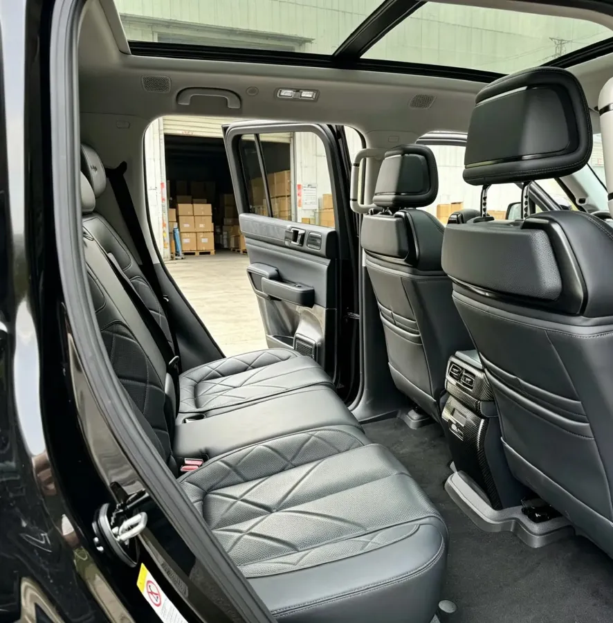 2023 FangChengBao Bao 5 1.5T 194HP L4 E-CVT PHEV 31.8KWH,autocango,china used car exporter,china ev exporter,chinese used car exporter,chinese used ev exporter