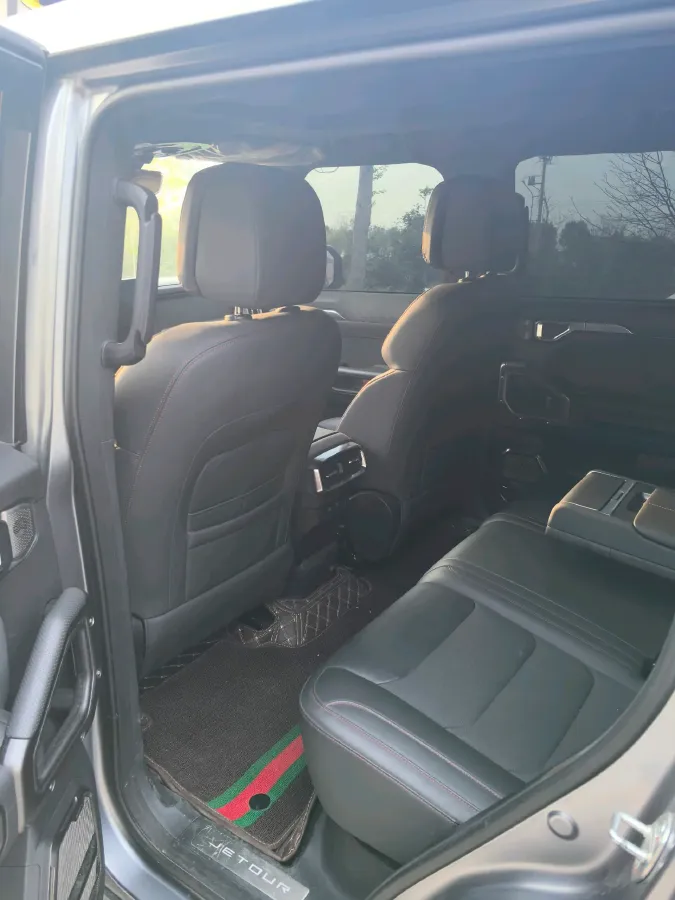 2023 Jetour Traveller 2.0T 254HP L4 7DCT,autocango,china used car exporter,china ev exporter,chinese used car exporter,chinese used ev exporter