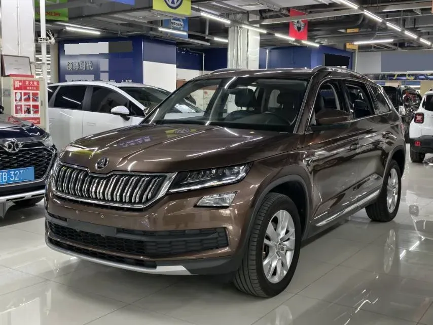 2018 Skoda Kodiak 2.0T 186HP L4 7DCT,autocango,china used car exporter,china ev exporter,chinese used car exporter,chinese used ev exporter