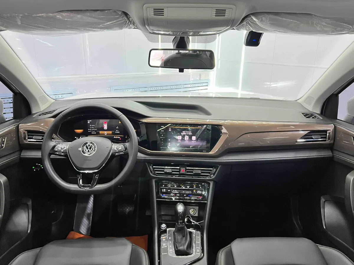 2022 Volkswagen Tharu 1.4T 150HP L4 7DCT,autocango,china used car exporter,china ev exporter,chinese used car exporter,chinese used ev exporter