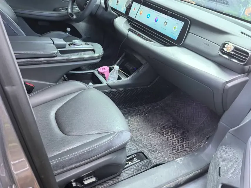 2023 ARCFOX αS BEV,autocango,china used car exporter,china ev exporter,chinese used car exporter,chinese used ev exporter