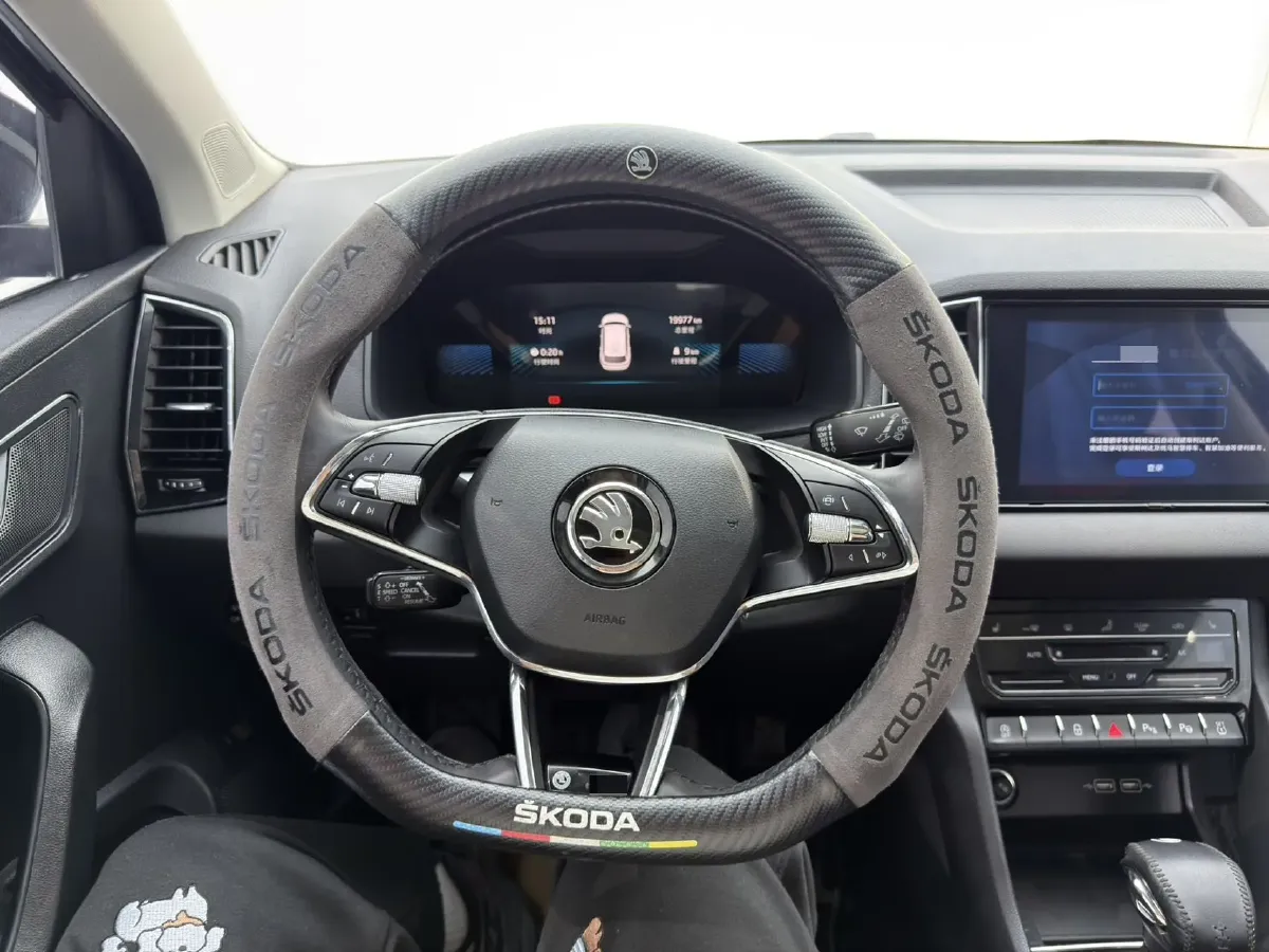 2022 Skoda Karoq 1.4T 150HP L4 7DCT,autocango,china used car exporter,china ev exporter,chinese used car exporter,chinese used ev exporter