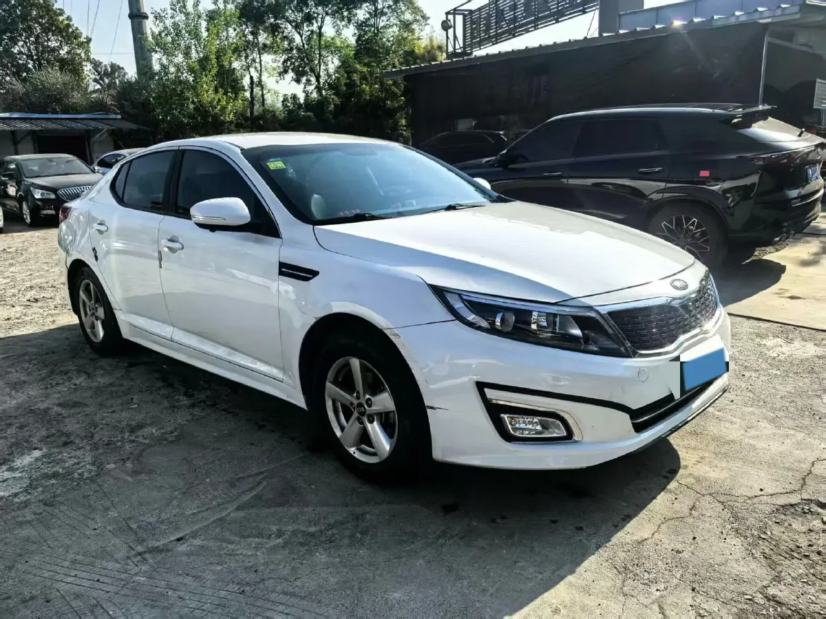 2016 Kia K5 2.0L 161HP L4 6AT,autocango,china used car exporter,china ev exporter,chinese used car exporter,chinese used ev exporter