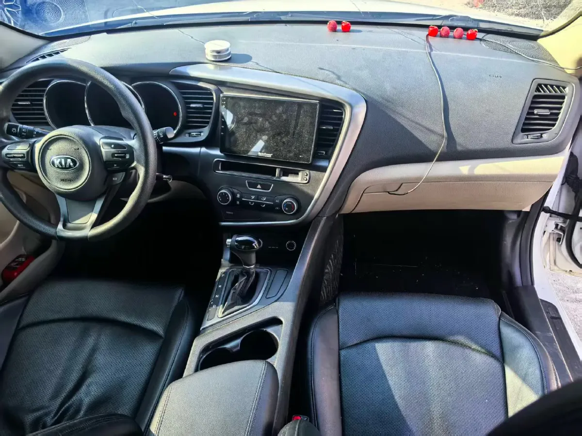 2016 Kia K5 2.0L 161HP L4 6AT,autocango,china used car exporter,china ev exporter,chinese used car exporter,chinese used ev exporter