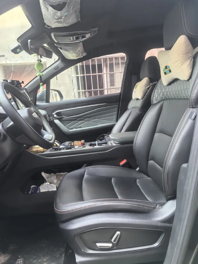 2024 Geely Okavango L 2.0T 218HP L4 7DCT,autocango,china used car exporter,china ev exporter,chinese used car exporter,chinese used ev exporter