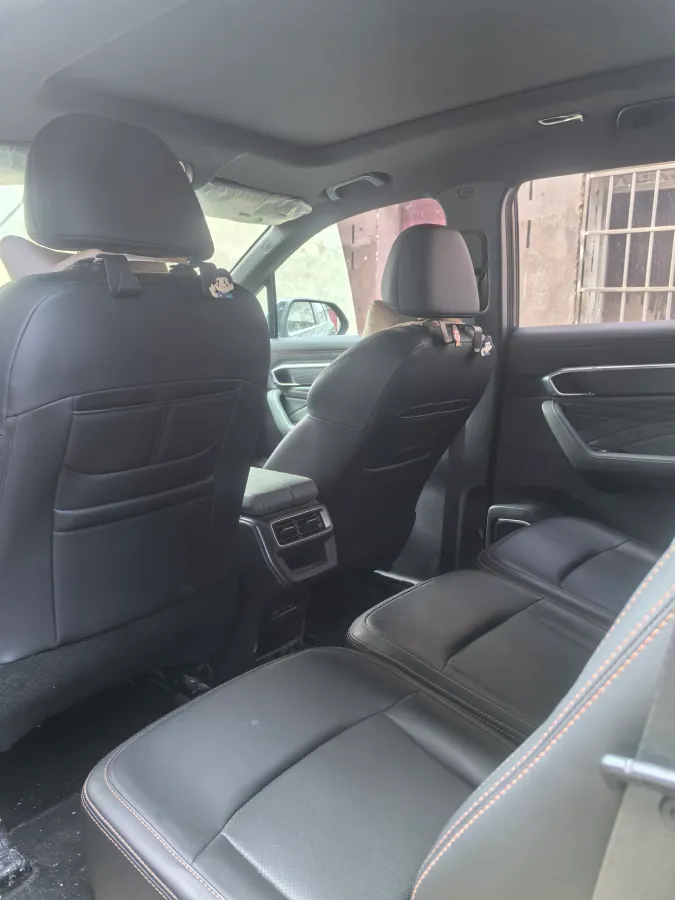 2024 Geely Okavango L 2.0T 218HP L4 7DCT,autocango,china used car exporter,china ev exporter,chinese used car exporter,chinese used ev exporter