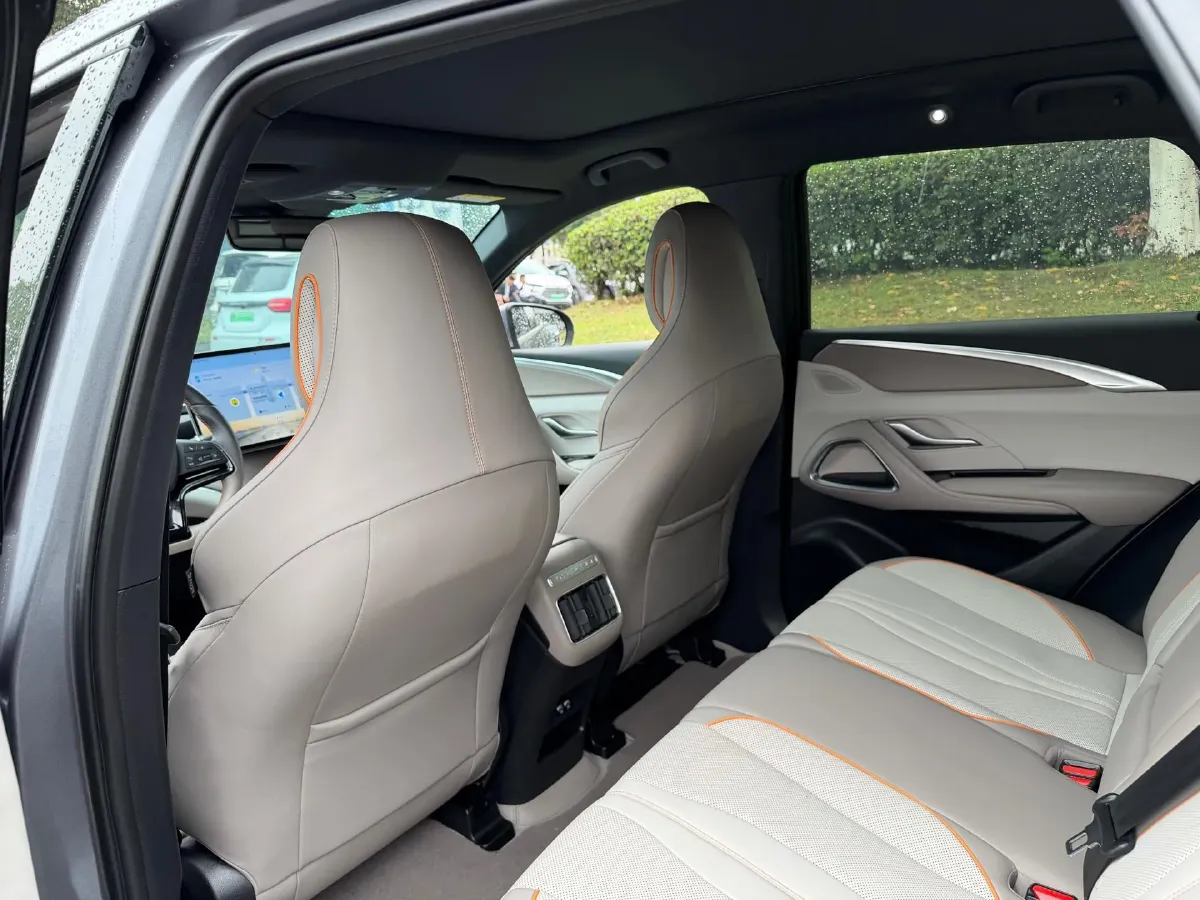 2023 BYD Song Pro 1.5L 110HP L4 E-CVT PHEV 18.3KWH,autocango,china used car exporter,china ev exporter,chinese used car exporter,chinese used ev exporter