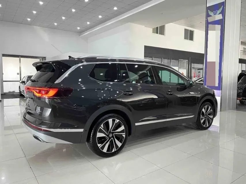 2024 Volkswagen Talagon 2.0T 220HP L4 7DCT,autocango,china used car exporter,china ev exporter,chinese used car exporter,chinese used ev exporter