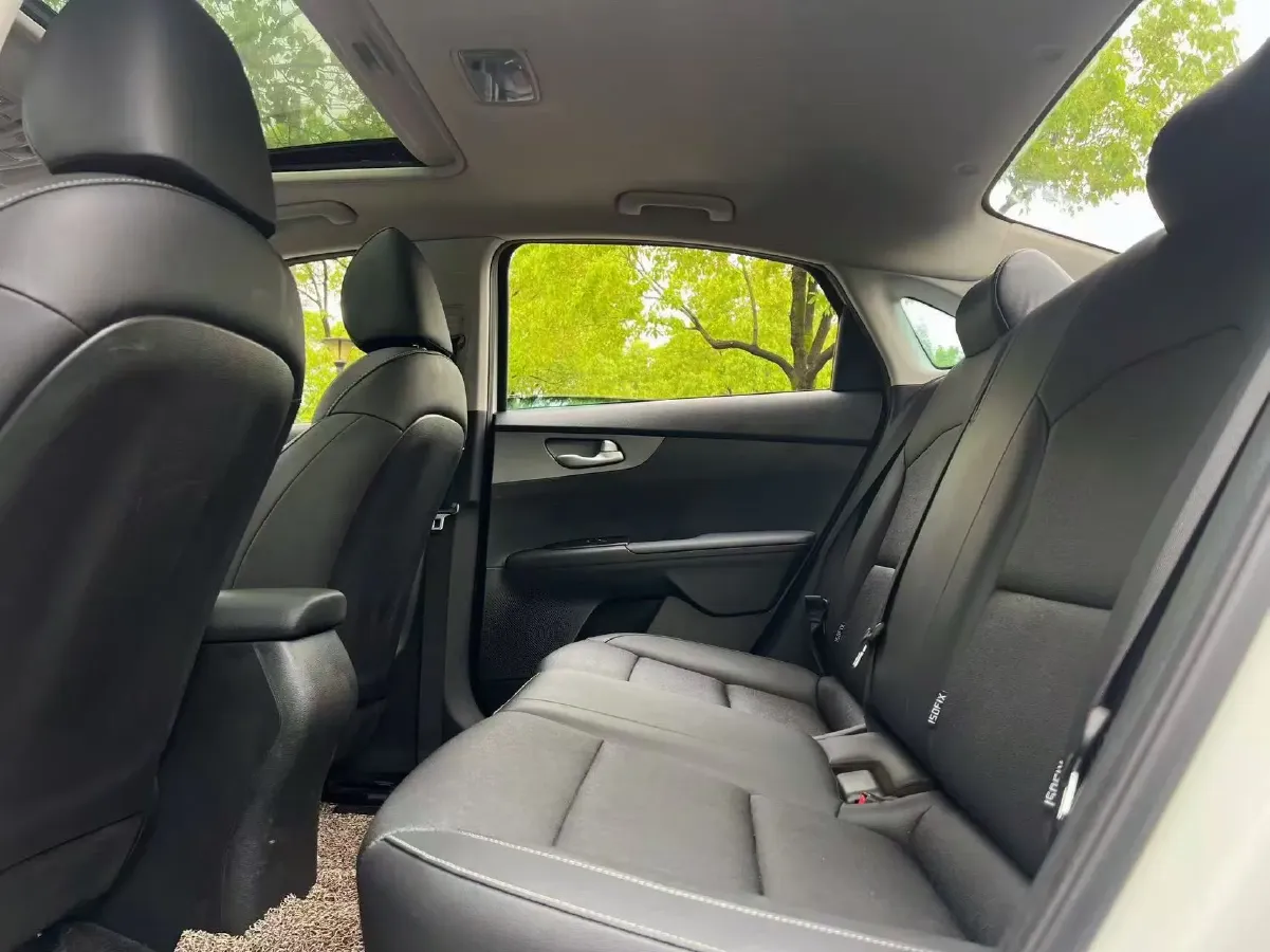 2021 Kia K3 1.5L 115HP L4 CVT,autocango,china used car exporter,china ev exporter,chinese used car exporter,chinese used ev exporter