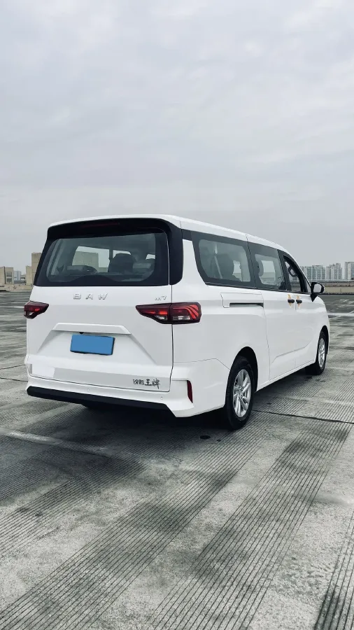 2025 BAW RuiSheng Trump M7 2.0L 144HP L4 8AT,autocango,china used car exporter,china ev exporter,chinese used car exporter,chinese used ev exporter