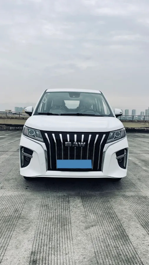2025 BAW RuiSheng Trump M7 2.0L 144HP L4 8AT,autocango,china used car exporter,china ev exporter,chinese used car exporter,chinese used ev exporter