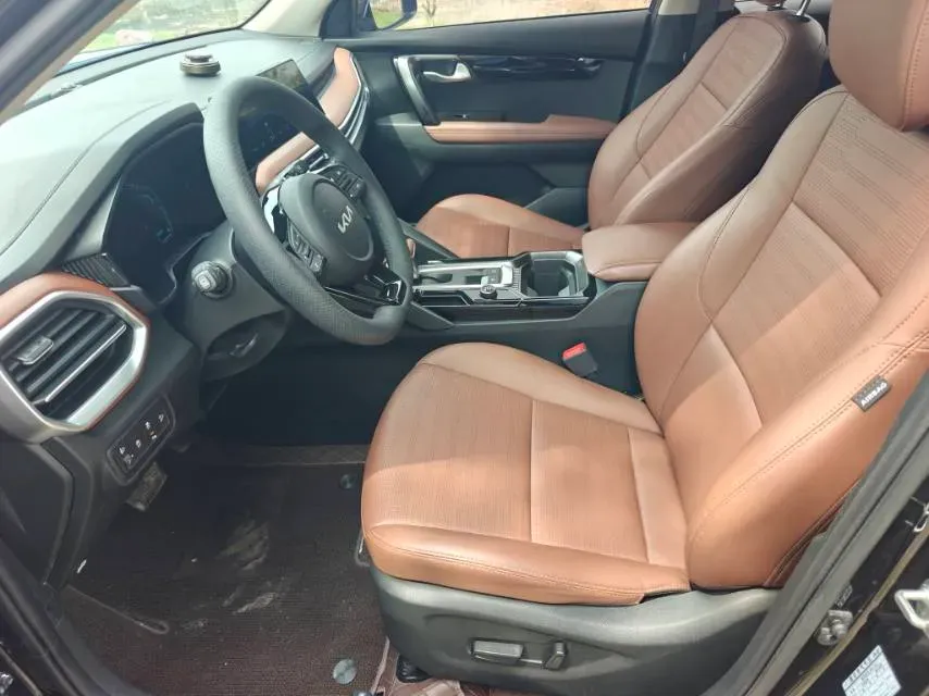 2021 Kia Sportage R 2.0L 161HP L4 6AT,autocango,china used car exporter,china ev exporter,chinese used car exporter,chinese used ev exporter