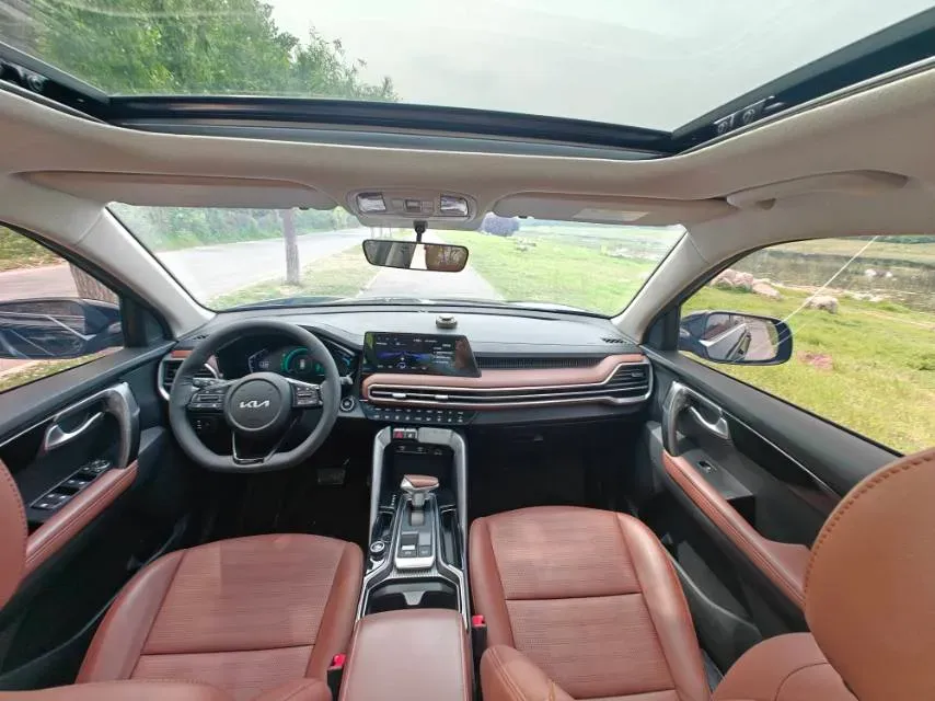 2021 Kia Sportage R 2.0L 161HP L4 6AT,autocango,china used car exporter,china ev exporter,chinese used car exporter,chinese used ev exporter