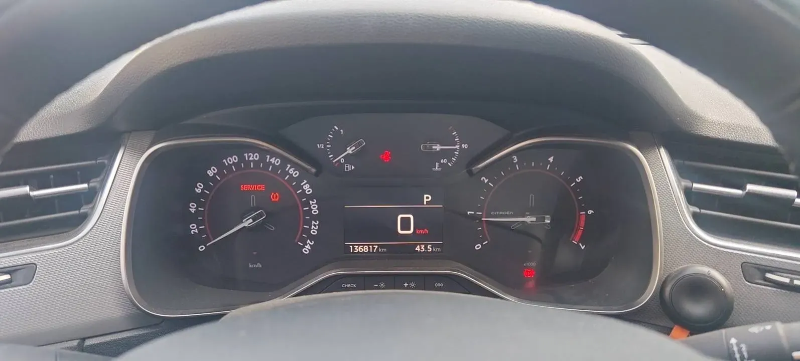 2017 Citroen C5 1.6T 167HP L4 6AT,autocango,china used car exporter,china ev exporter,chinese used car exporter,chinese used ev exporter