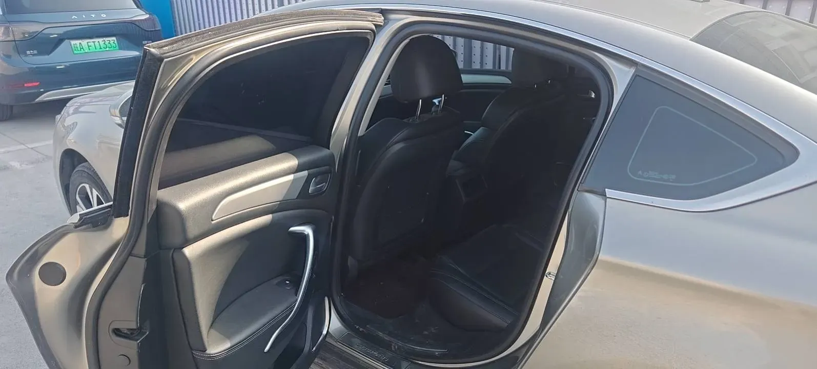 2017 Citroen C5 1.6T 167HP L4 6AT,autocango,china used car exporter,china ev exporter,chinese used car exporter,chinese used ev exporter