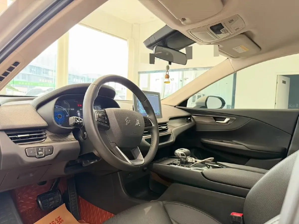 2022 HongQi E-QM5 BEV 54KWH,autocango,china used car exporter,china ev exporter,chinese used car exporter,chinese used ev exporter