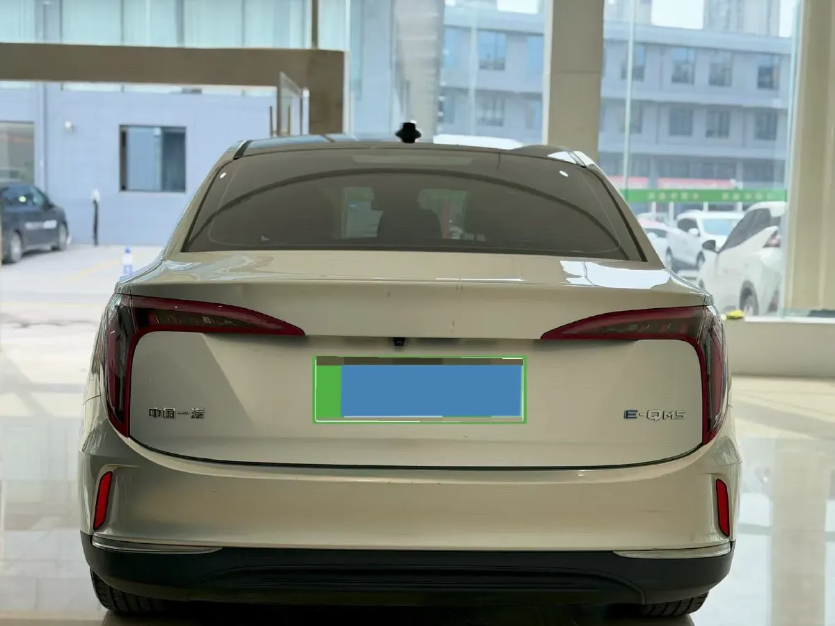 2022 HongQi E-QM5 BEV 54KWH,autocango,china used car exporter,china ev exporter,chinese used car exporter,chinese used ev exporter