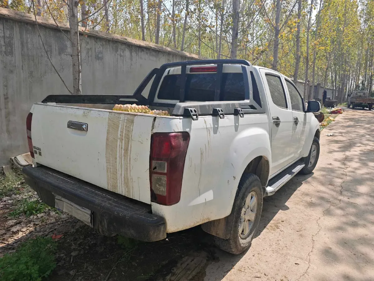 2020 Isuzu LingTuo 2.5T 150HP L4 6AT,autocango,china used car exporter,china ev exporter,chinese used car exporter,chinese used ev exporter