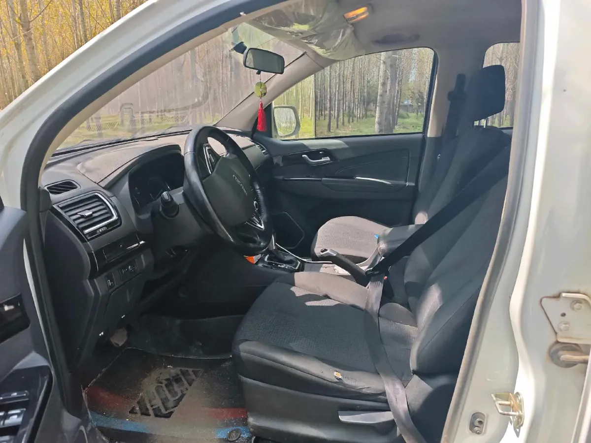 2020 Isuzu LingTuo 2.5T 150HP L4 6AT,autocango,china used car exporter,china ev exporter,chinese used car exporter,chinese used ev exporter