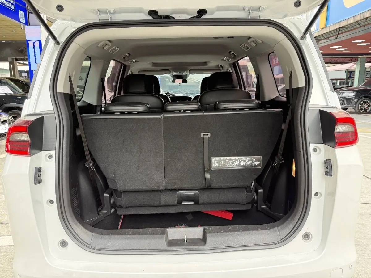 2023 GAC Trumpchi M6 1.5T 177HP L4 7DCT,autocango,china used car exporter,china ev exporter,chinese used car exporter,chinese used ev exporter