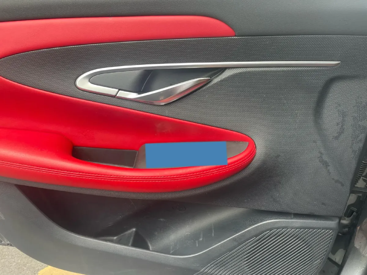 2020 ChangAn UNI-T 1.5T 180HP L4 7DCT,autocango,china used car exporter,china ev exporter,chinese used car exporter,chinese used ev exporter