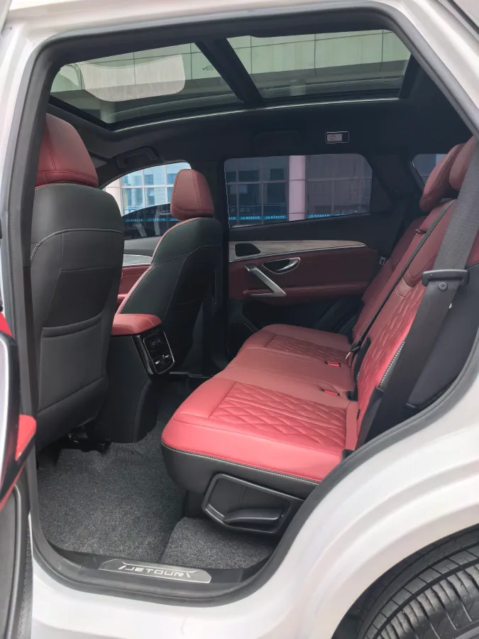 2023 Jetour X70 Plus 1.5T 156HP L4 6DCT,autocango,china used car exporter,china ev exporter,chinese used car exporter,chinese used ev exporter