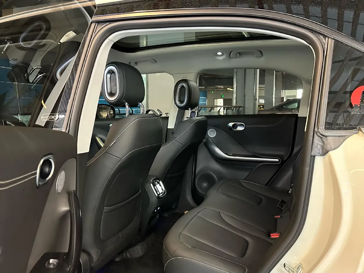 2022 Smart smart Elf 1 BEV 66KWH,autocango,china used car exporter,china ev exporter,chinese used car exporter,chinese used ev exporter