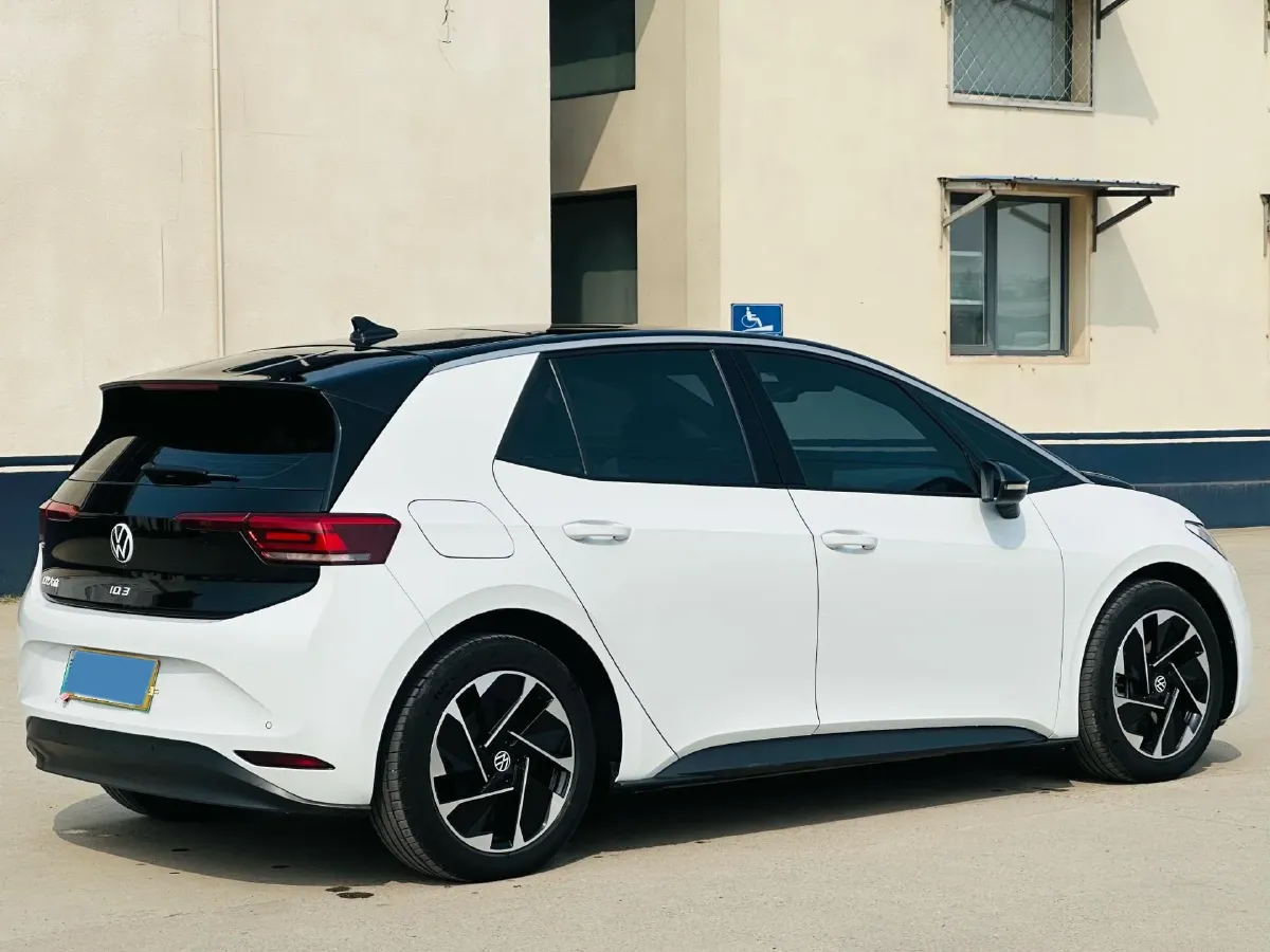 2024 Volkswagen ID.3 BEV 52.8KWH,autocango,china used car exporter,china ev exporter,chinese used car exporter,chinese used ev exporter