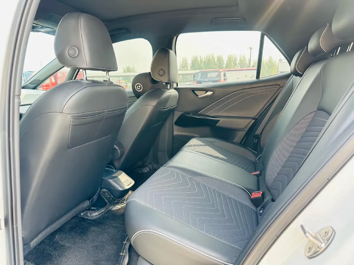 2024 Volkswagen ID.3 BEV 52.8KWH,autocango,china used car exporter,china ev exporter,chinese used car exporter,chinese used ev exporter