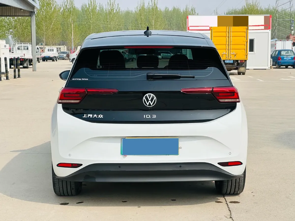 2024 Volkswagen ID.3 BEV 52.8KWH,autocango,china used car exporter,china ev exporter,chinese used car exporter,chinese used ev exporter