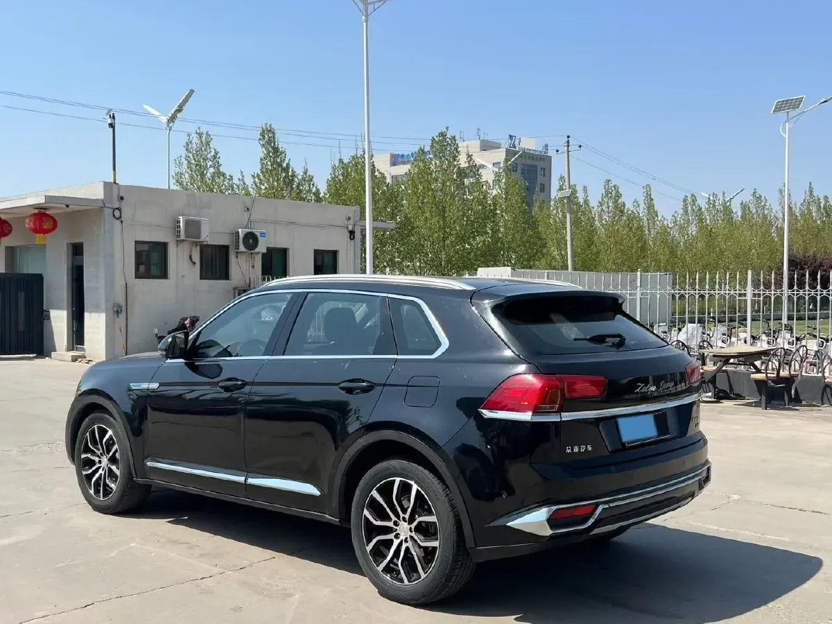 2017 Zotye Damy X7 2.0T 190HP L4 6DCT,autocango,china used car exporter,china ev exporter,chinese used car exporter,chinese used ev exporter