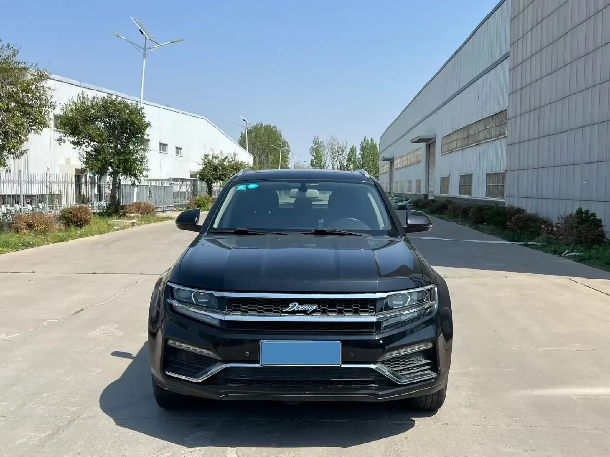 2017 Zotye Damy X7 2.0T 190HP L4 6DCT,autocango,china used car exporter,china ev exporter,chinese used car exporter,chinese used ev exporter