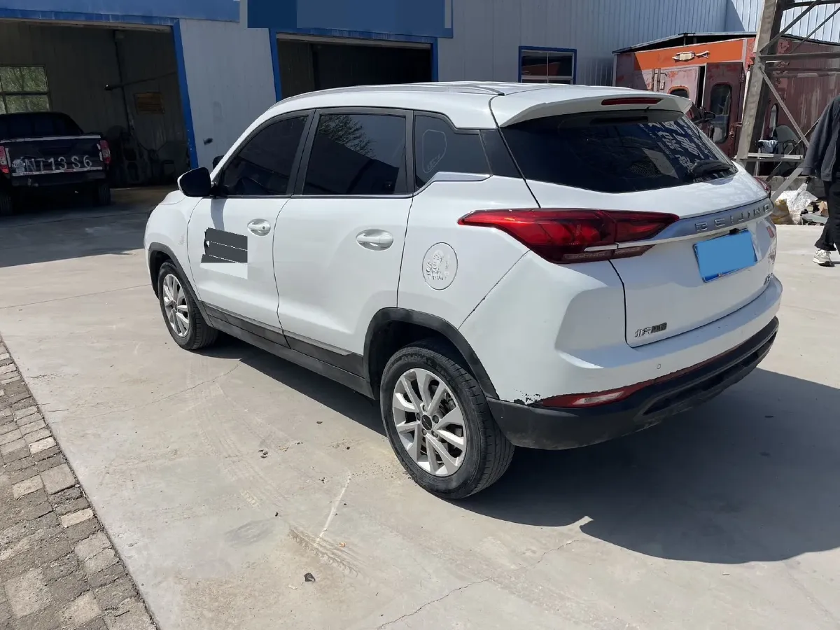 2019 BeiJing Auto X3 1.5T 150HP L4 CVT,autocango,china used car exporter,china ev exporter,chinese used car exporter,chinese used ev exporter
